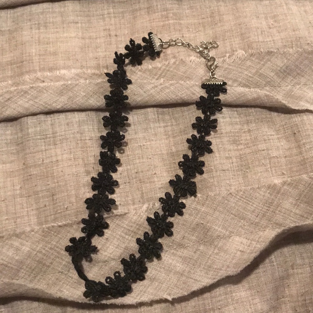 Choker set! - Picture 2 of 4